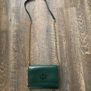 Tory Burch Britten Chain Wallet Crossbody Bag